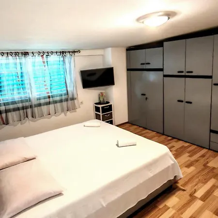 Apartment Boris