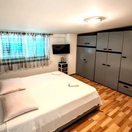 Apartment Boris